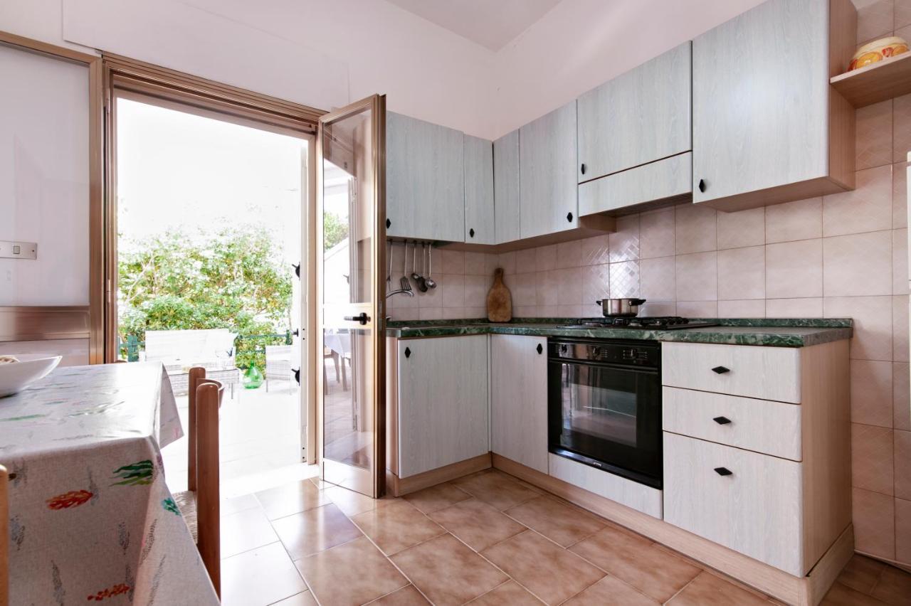 Brodolini Apartments Torre Dell'Orso Luaran gambar